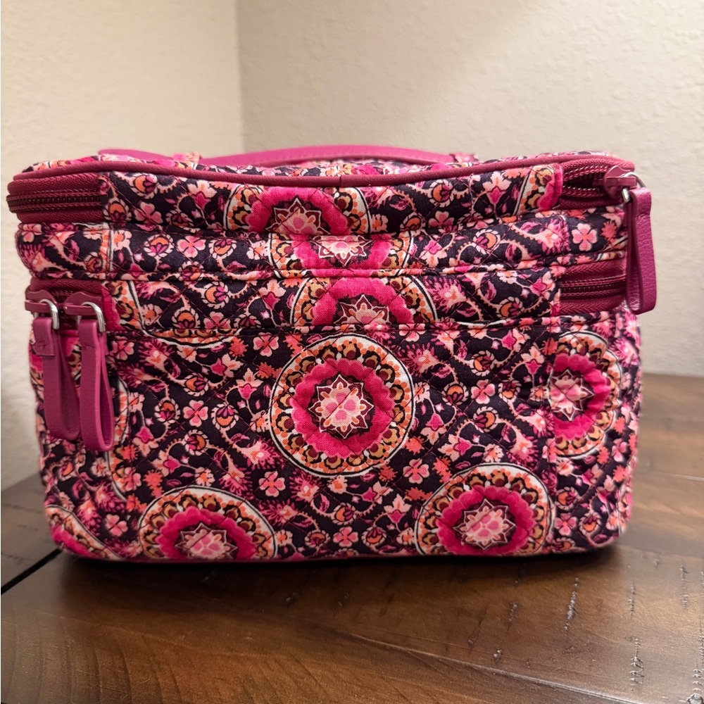 Like New Vera Bradley Cosmetic Case in Raspberry Medallion - Picture 3 of 8